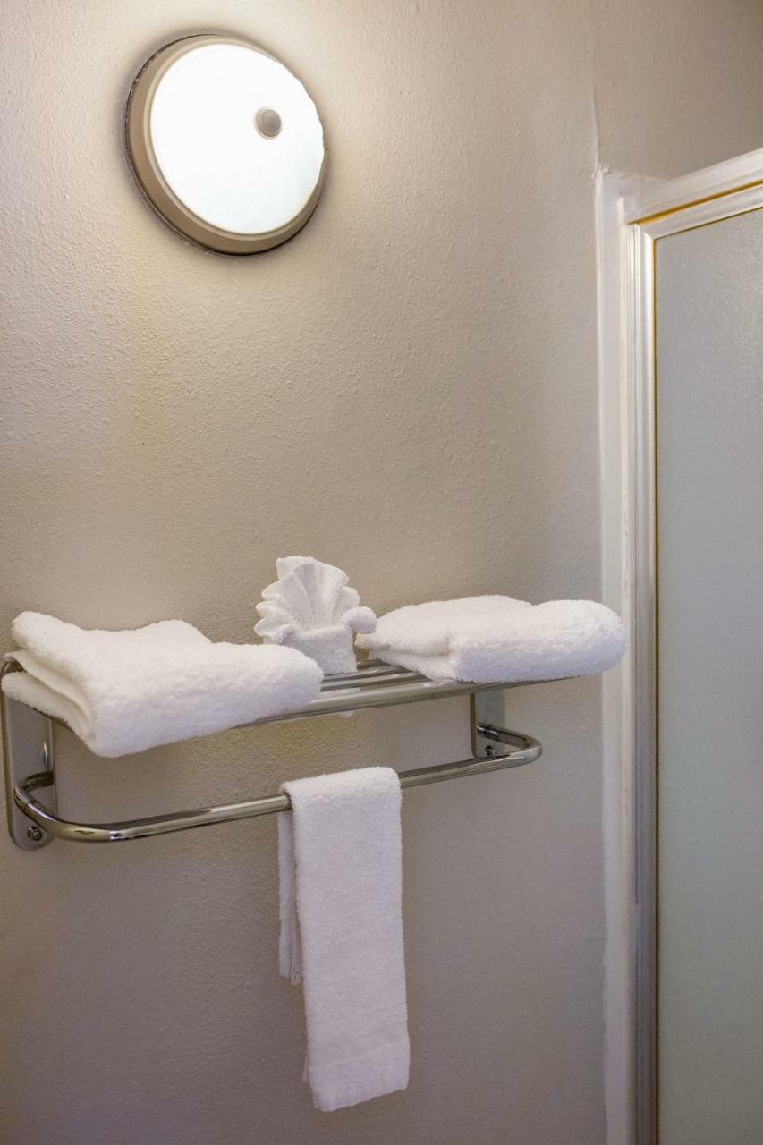 Merit Inn And Suites Beaumont Esterno foto