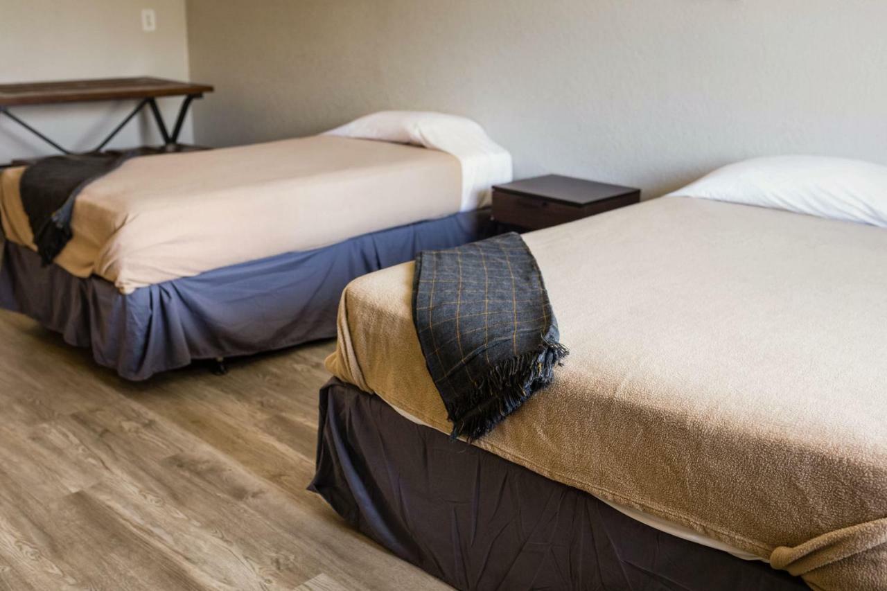 Merit Inn And Suites Beaumont Esterno foto